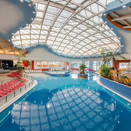 H2O Hotel-Therme-Resort, Fur Familien Mit Kindern Bad Waltersdorf Bagian luar foto