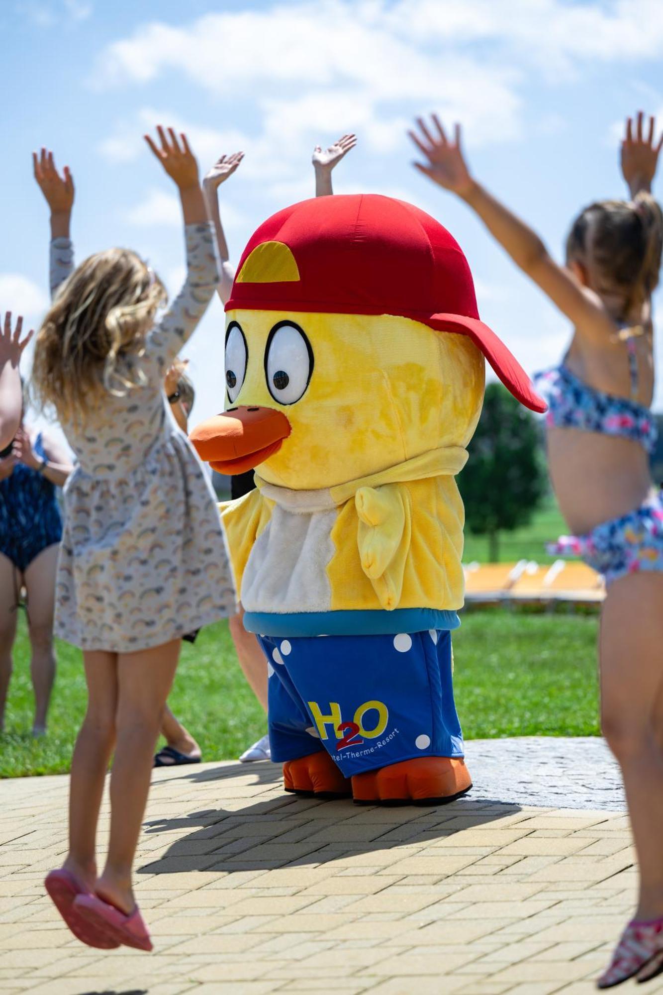 H2O Hotel-Therme-Resort, Fur Familien Mit Kindern Bad Waltersdorf Bagian luar foto