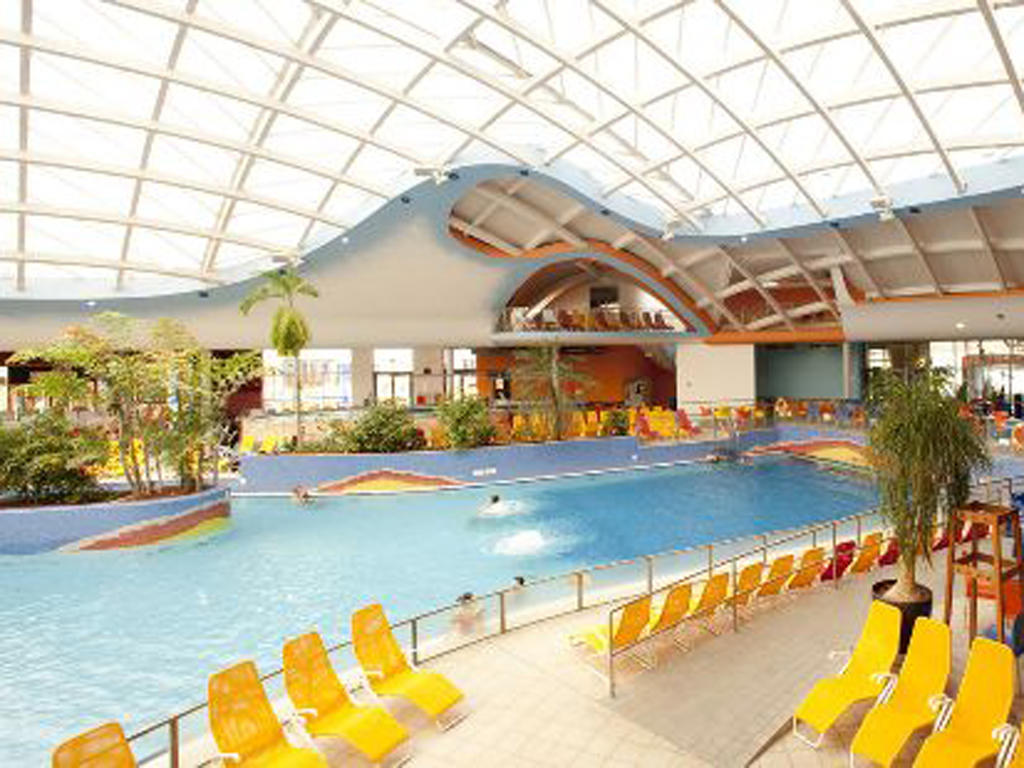 H2O Hotel-Therme-Resort, Fur Familien Mit Kindern Bad Waltersdorf Bagian luar foto