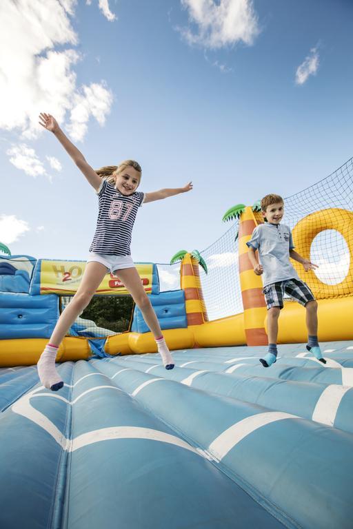 H2O Hotel-Therme-Resort, Fur Familien Mit Kindern Bad Waltersdorf Bagian luar foto