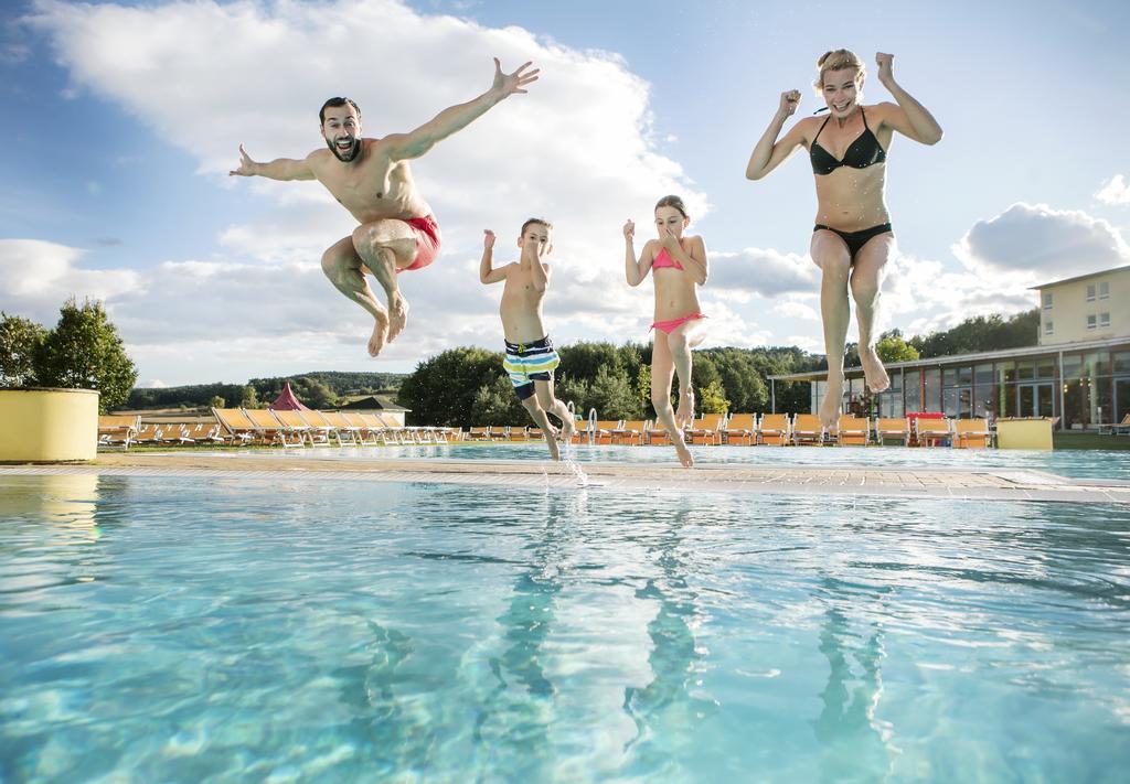 H2O Hotel-Therme-Resort, Fur Familien Mit Kindern Bad Waltersdorf Bagian luar foto