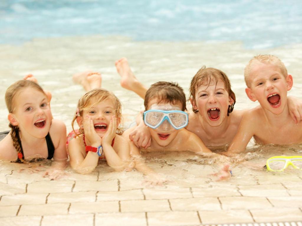 H2O Hotel-Therme-Resort, Fur Familien Mit Kindern Bad Waltersdorf Bagian luar foto