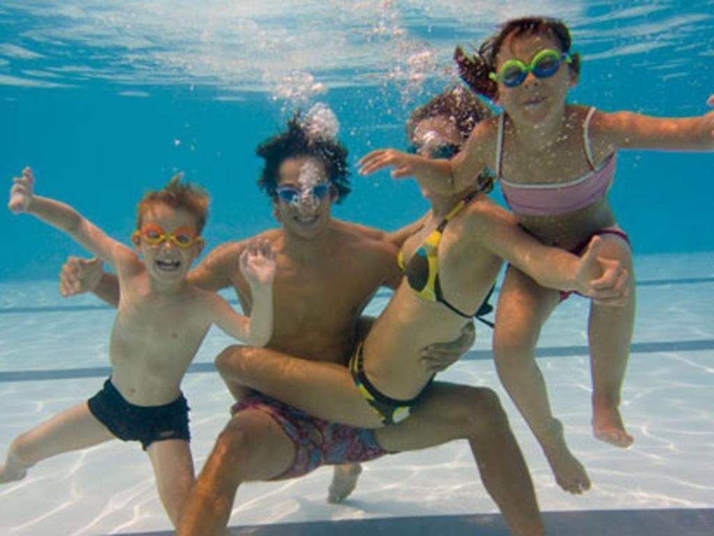 H2O Hotel-Therme-Resort, Fur Familien Mit Kindern Bad Waltersdorf Bagian luar foto